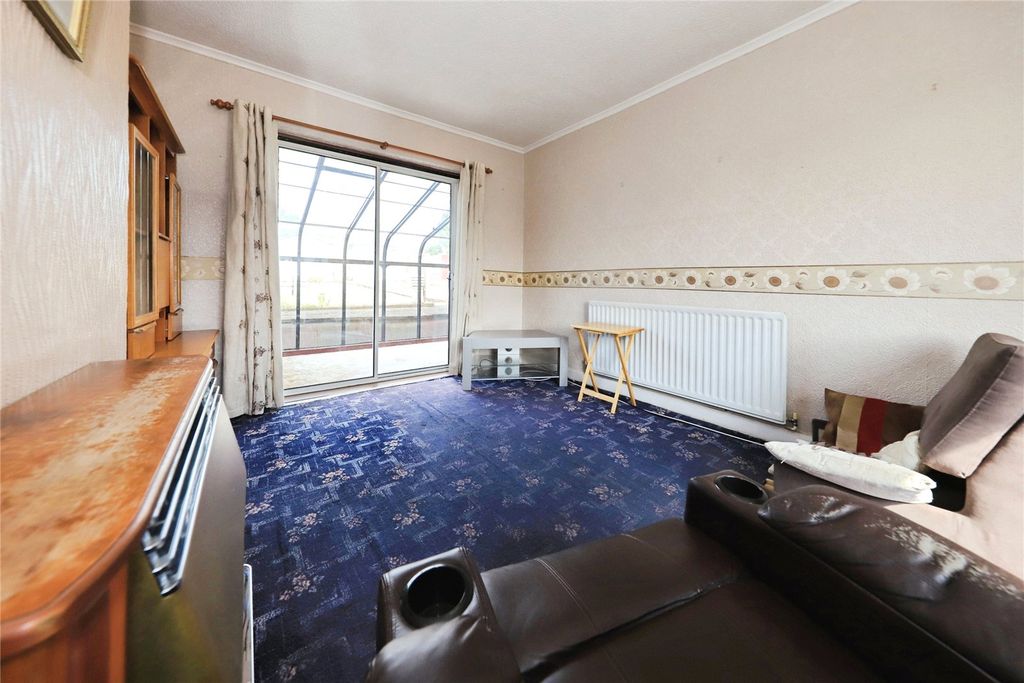 Property photo 3 of 17 Picture No. 09