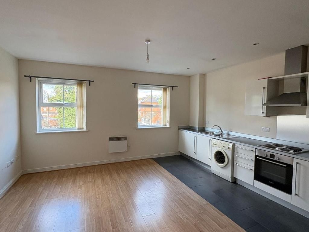 Property photo 2 of 6 Kitchen/Lounge/Diner