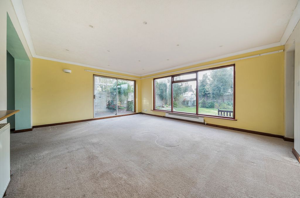 Property photo 2 of 14 1373466-4-690c80E...