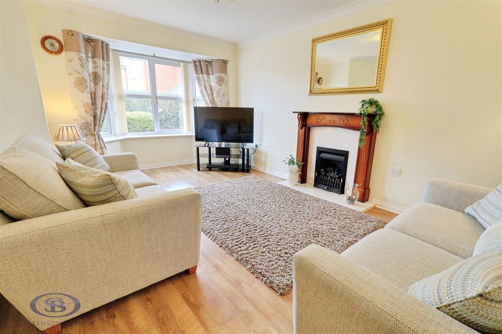 Property photo 2 of 34 93Cb1347-Img_8979-Img_8981.Jpg