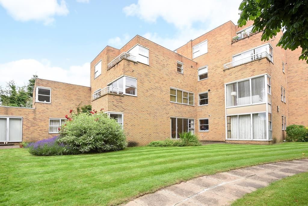 Property photo 2 of 12 Rear