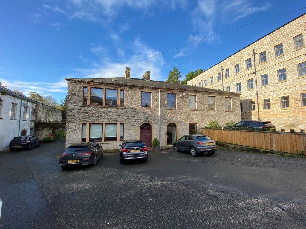 Property photo 1 of 6 1