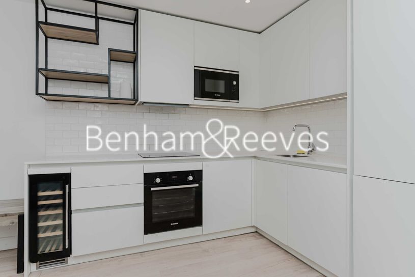 Property photo 2 of 22