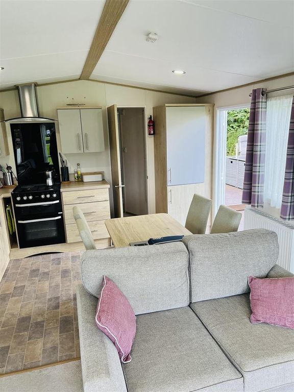 Property photo 1 of 45 Kitchen/Dining Room