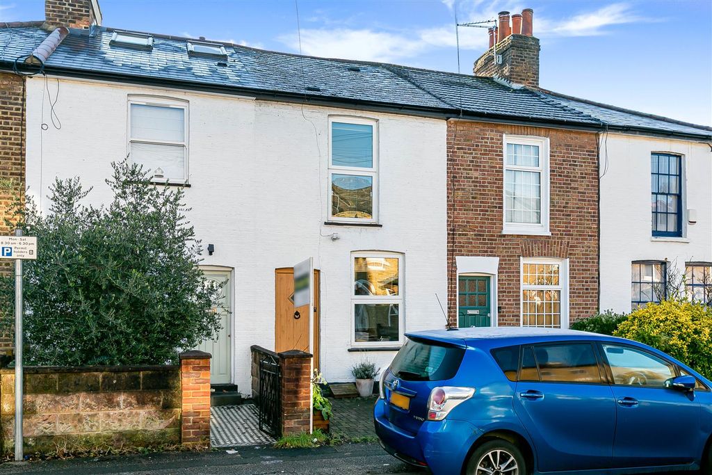 Property photo 1 of 30