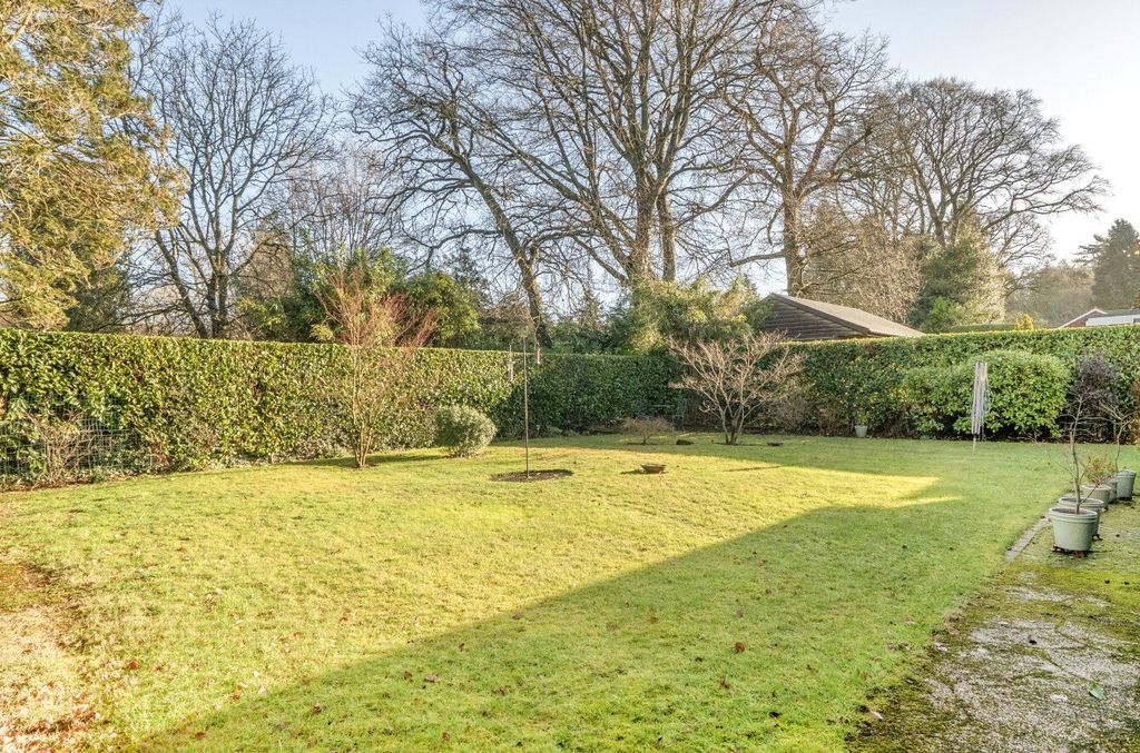 Property photo 2 of 28 Picture No. 78