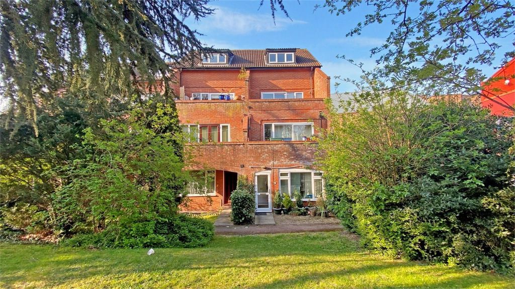 Property photo 1 of 7
