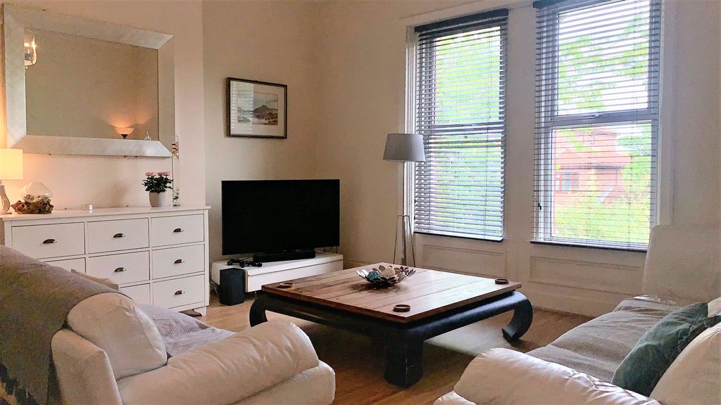 Property photo 3 of 16 Student Lounge Newcastle