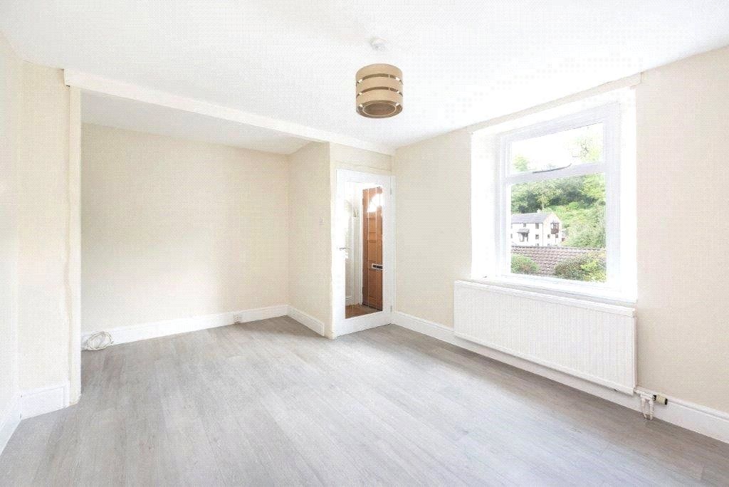 Property photo 3 of 11 Picture No. 13