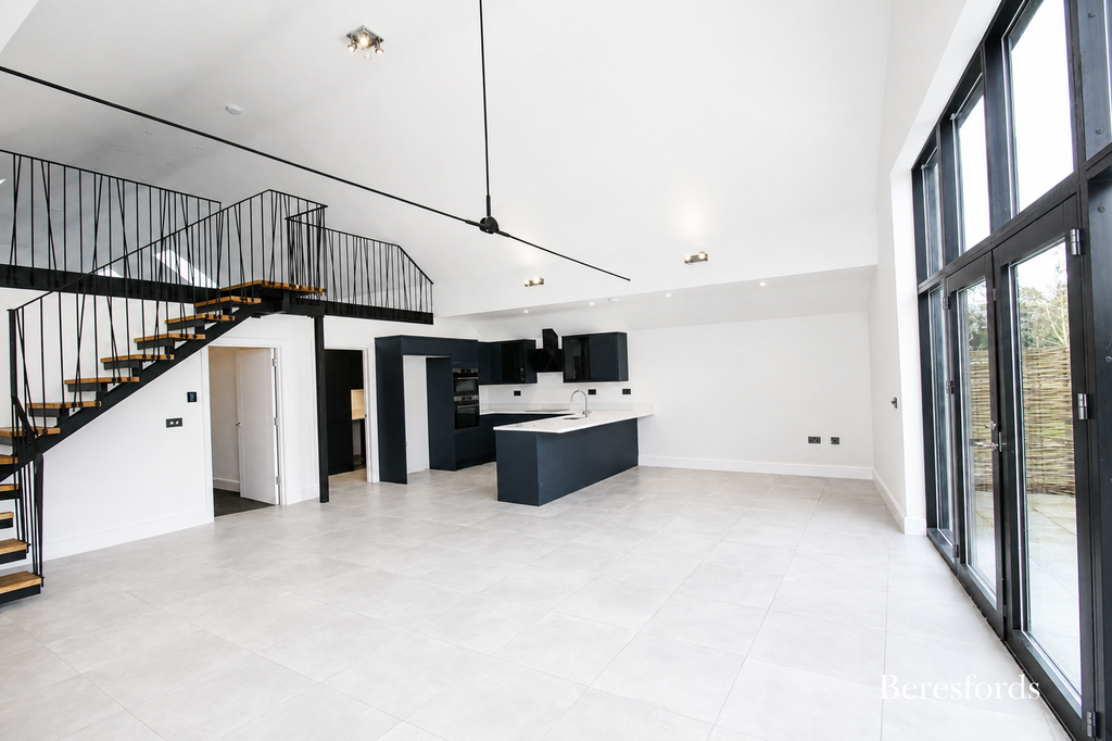 Property photo 2 of 15 Dining/Family Area