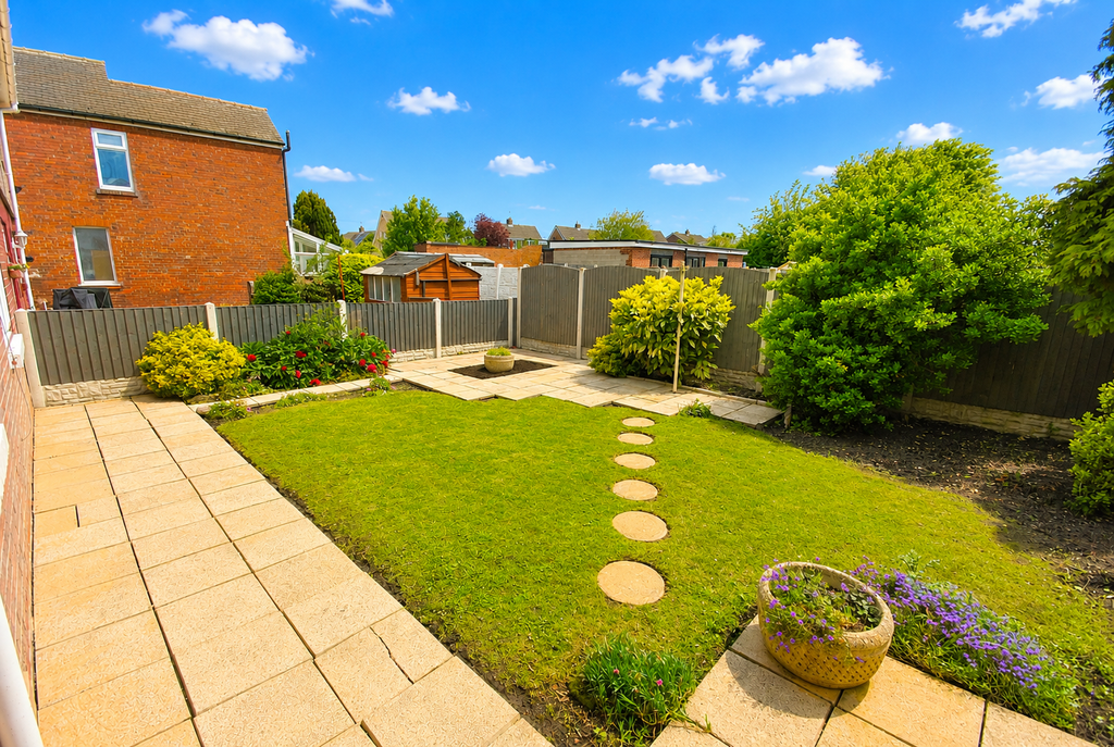 Property photo 2 of 22 Rear Garden 3