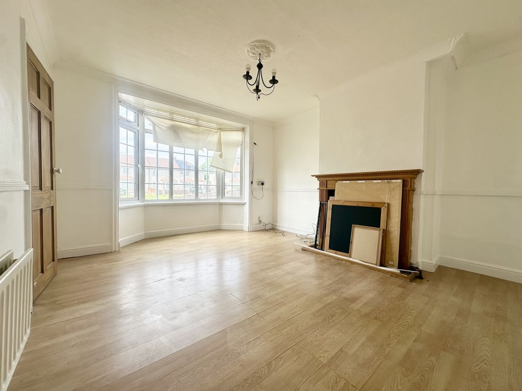 Property photo 2 of 9 Reception Room
