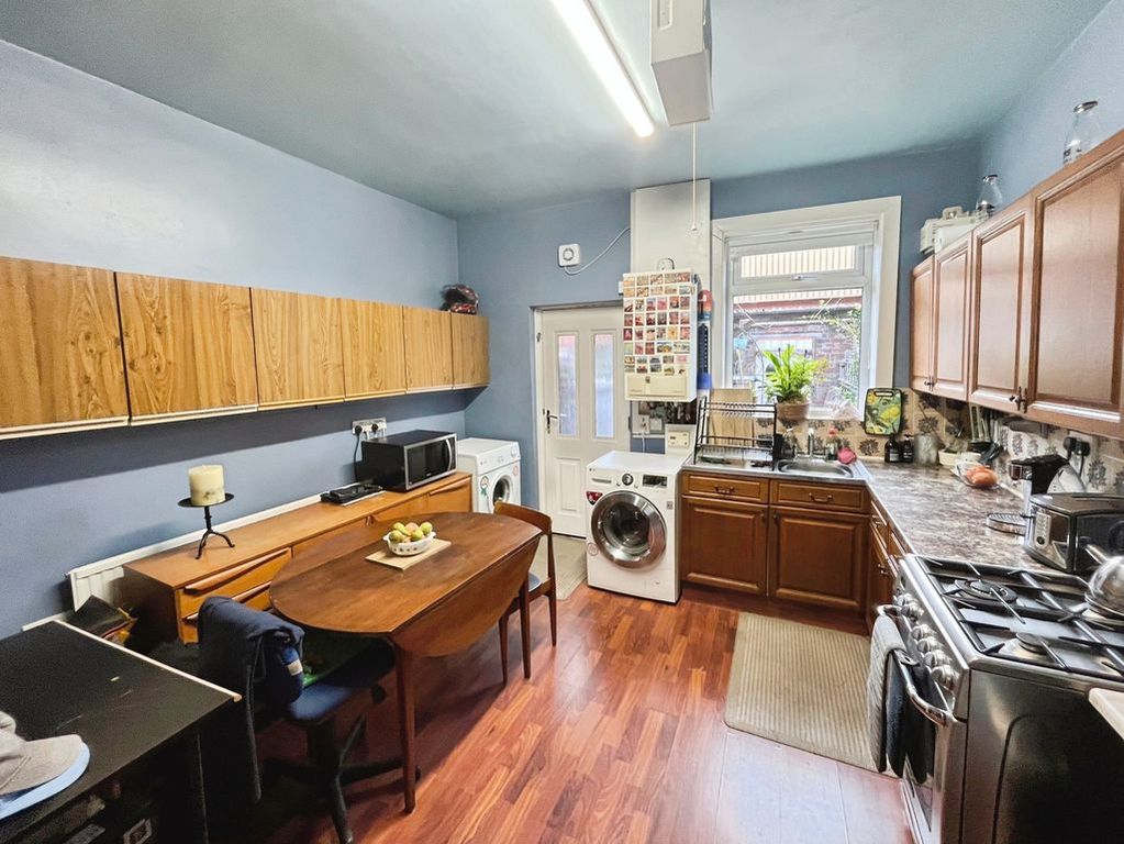 Property photo 2 of 9 Kitchen Diner