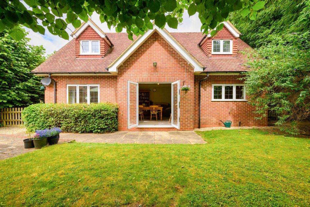 Property photo 3 of 17
