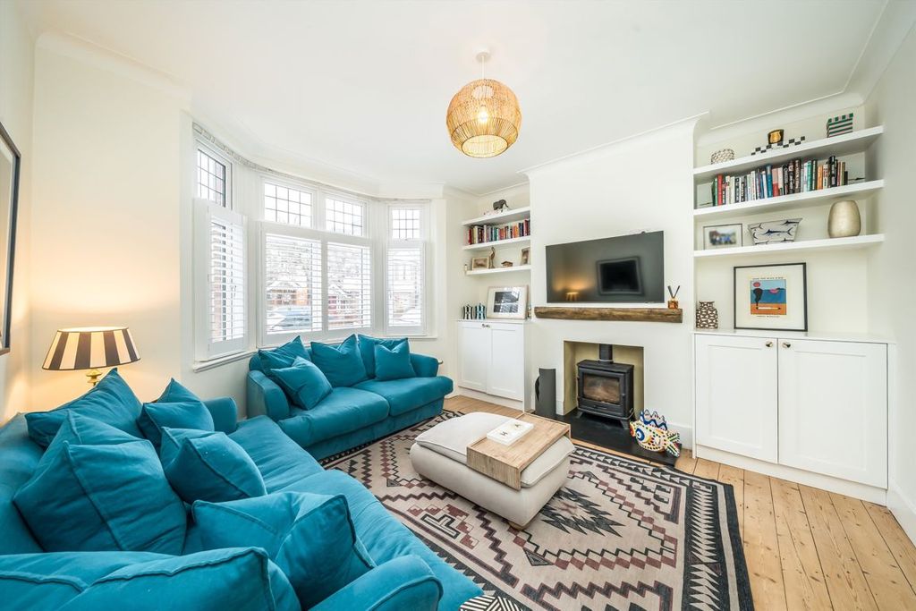 Property photo 2 of 15