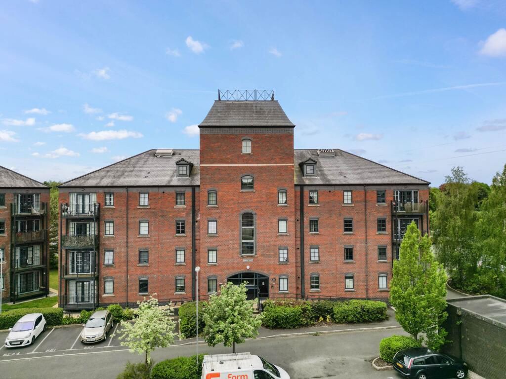 Property photo 1 of 11