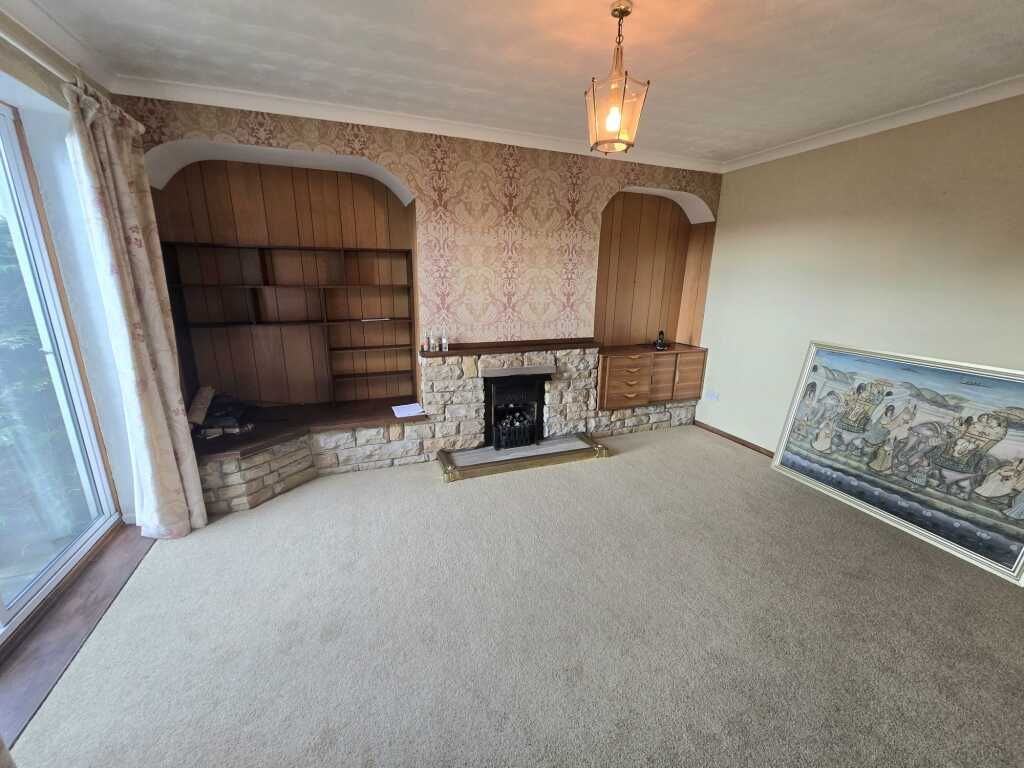 Property photo 3 of 13 Picture No. 12