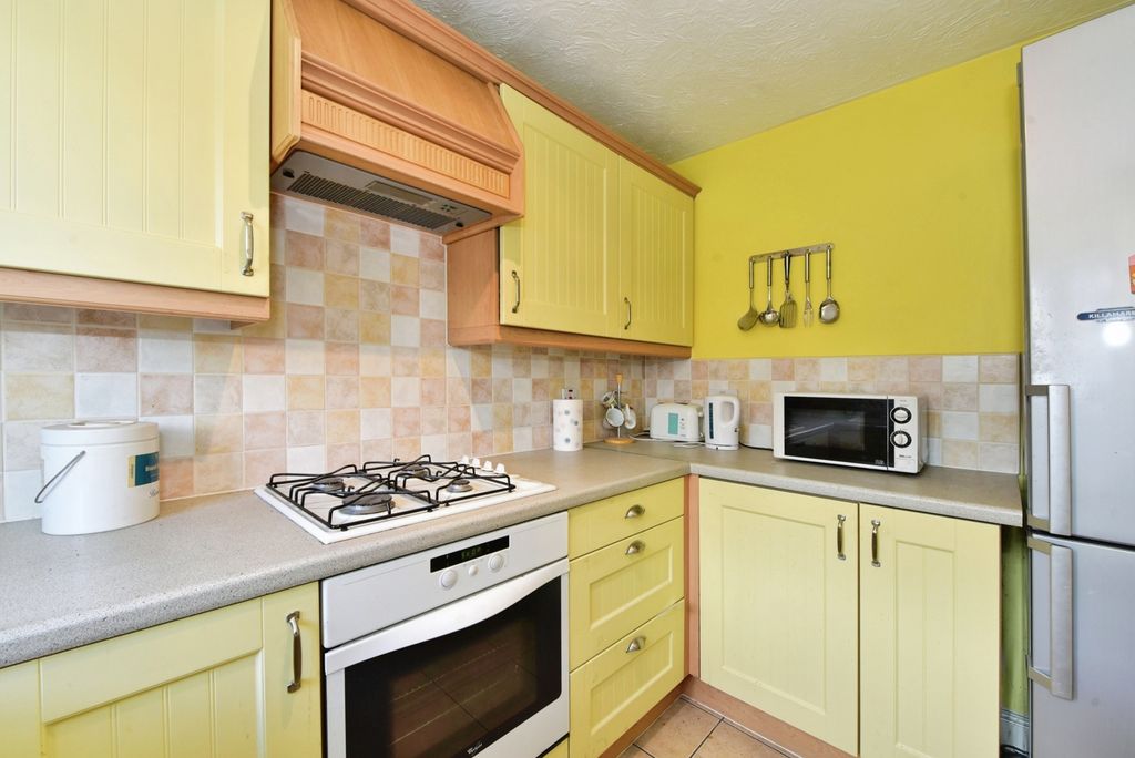 Property photo 2 of 12 Pbox-Img.Jpg