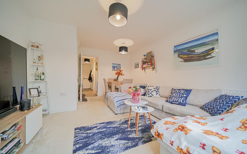 Property photo 3 of 15 P1068103.Jpg