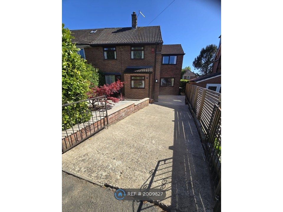 Property photo 2 of 20