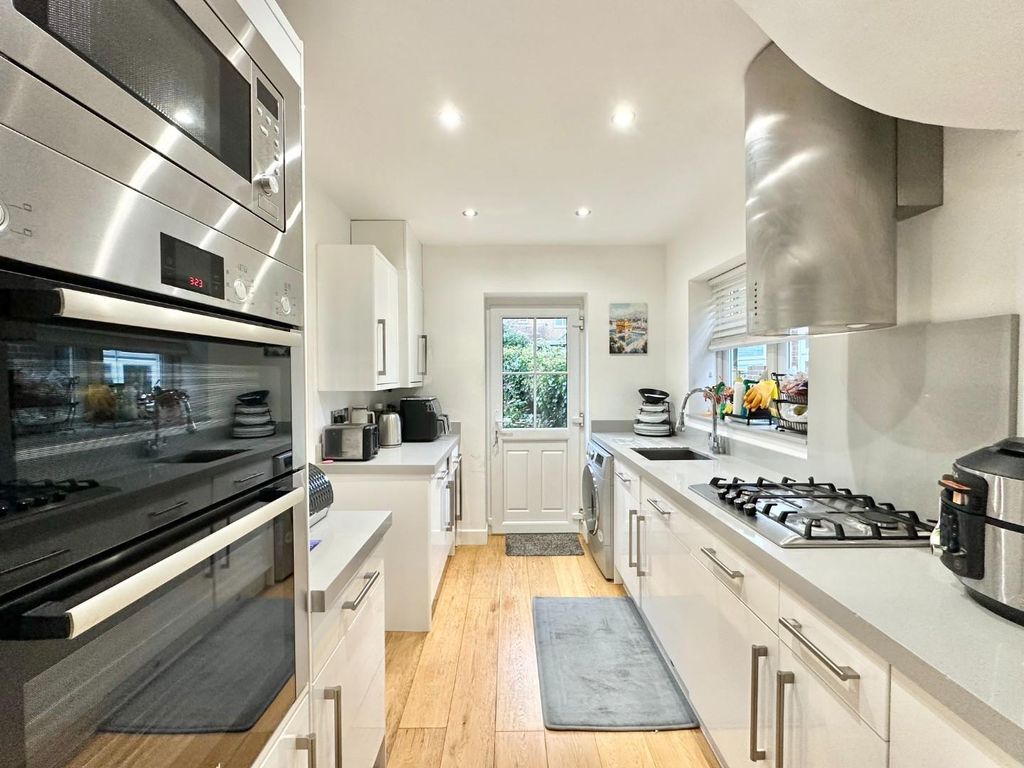 Property photo 2 of 16 Img_8678.Jpg