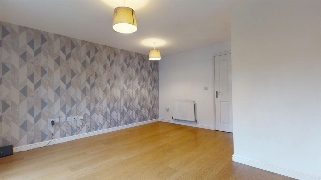 Property photo 3 of 20 01272026_223024.Jpg