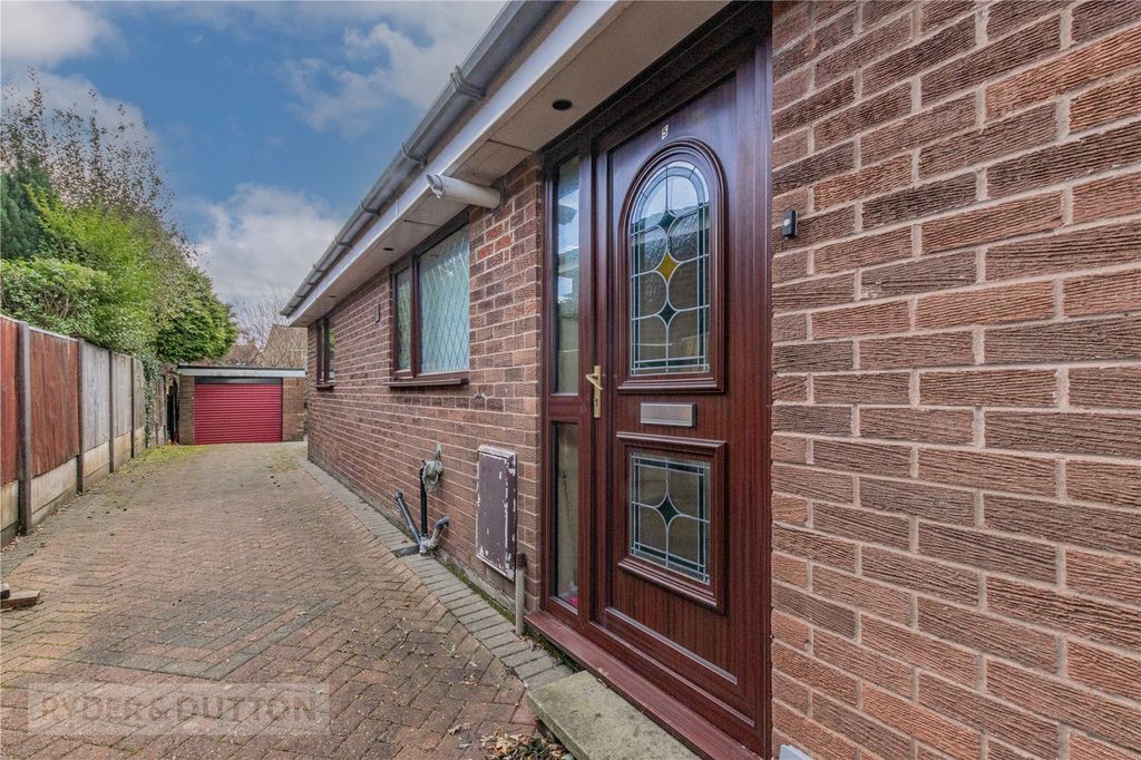 Property photo 2 of 22 External