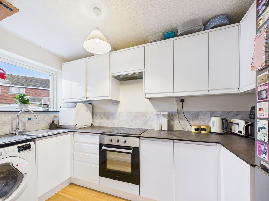 Property photo 3 of 13