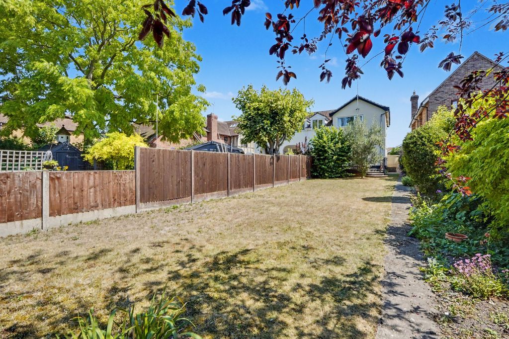 Property photo 3 of 15