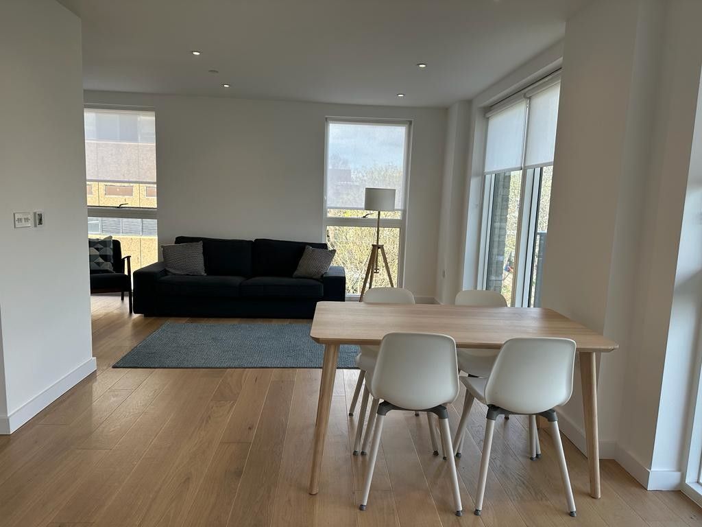 Property photo 2 of 10 Img_701_8_Large