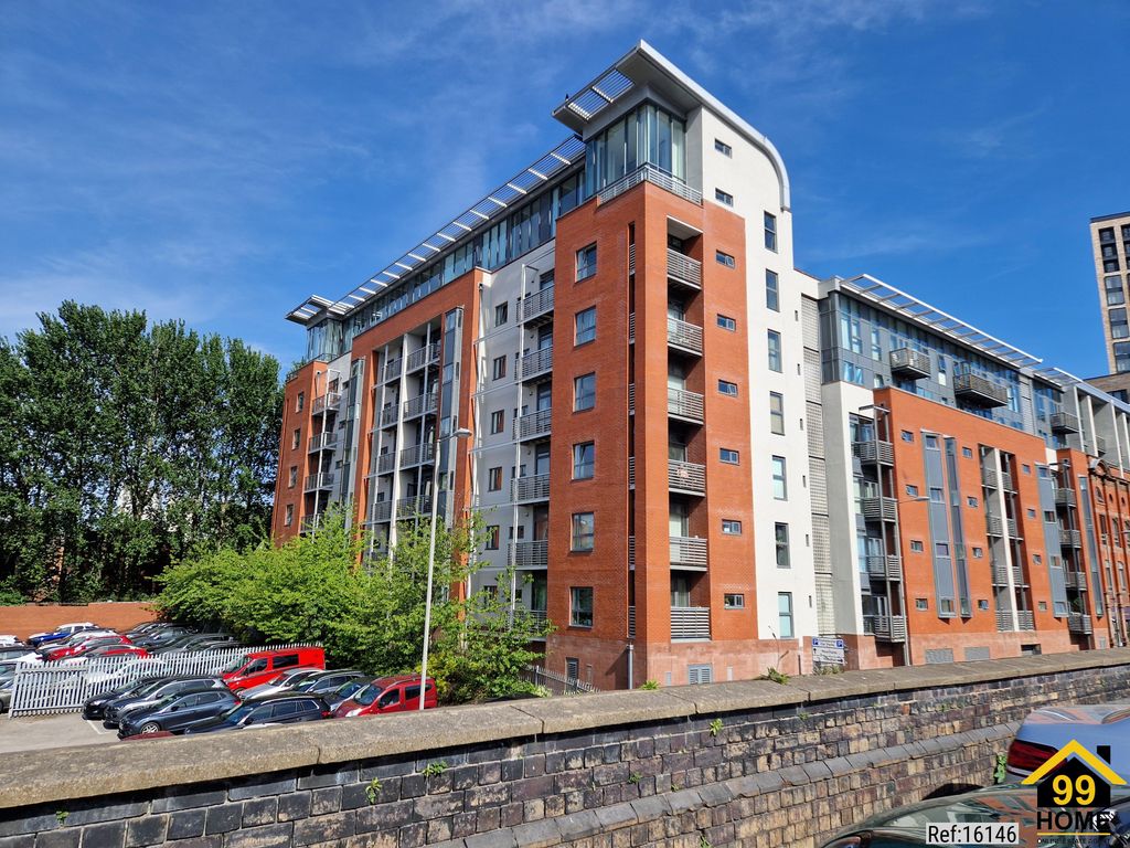 Property photo 1 of 11 Photo 0