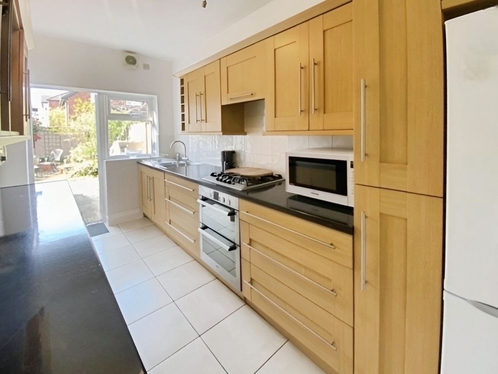 Property photo 2 of 14 Picture No. 03