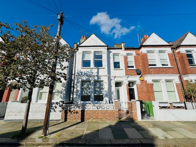 Property photo 1 of 9