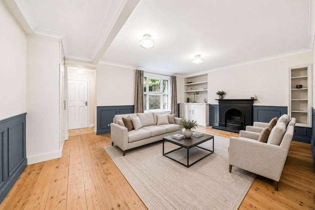 Property photo 1 of 8 Reception Room