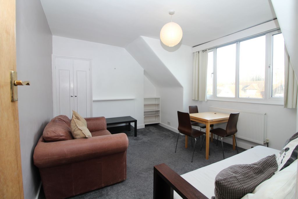 Property photo 3 of 8 Photo 3