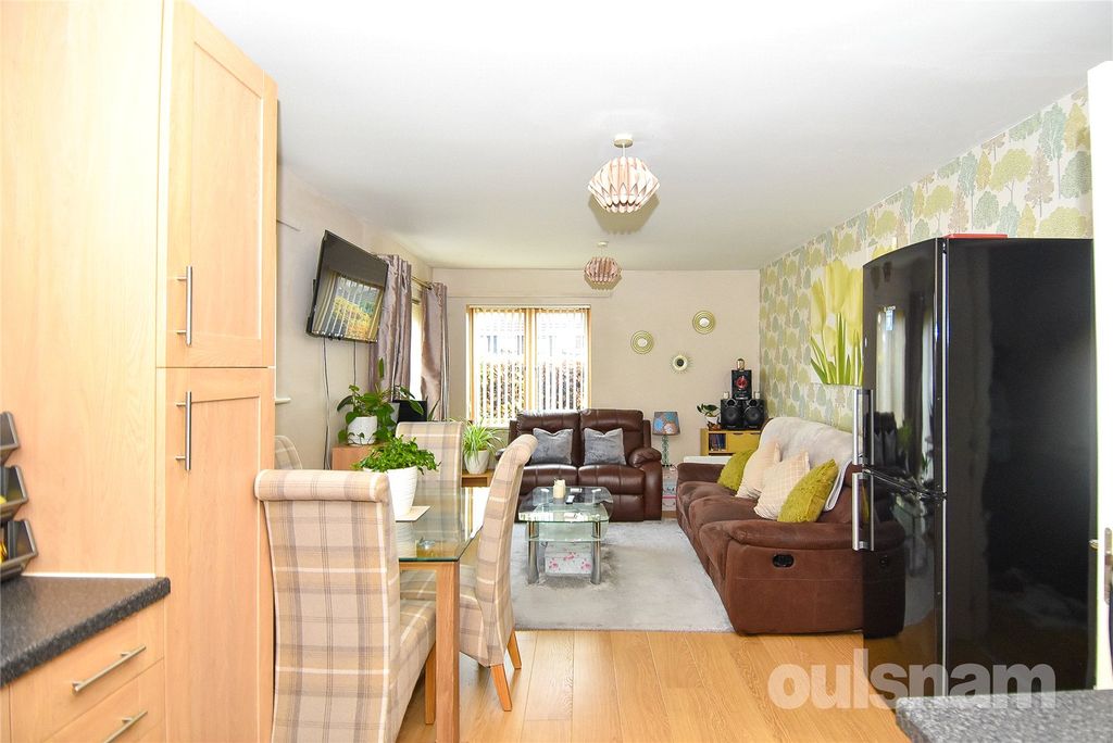 Property photo 2 of 16 Picture No. 04
