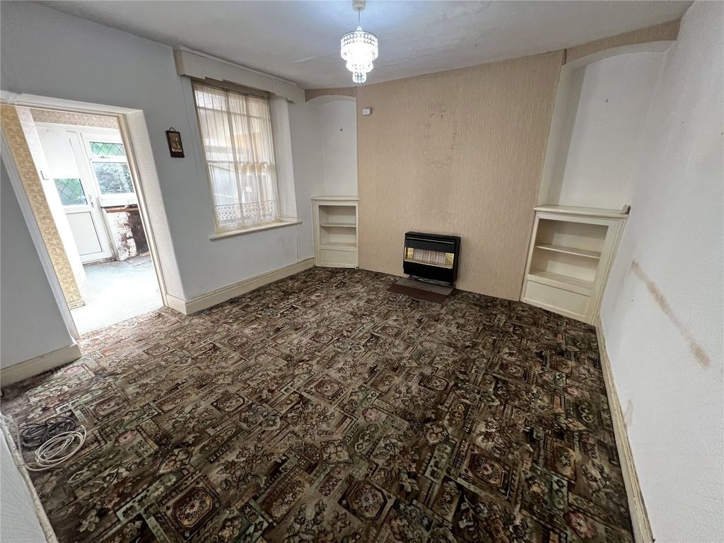 Property photo 2 of 13 Picture No. 11