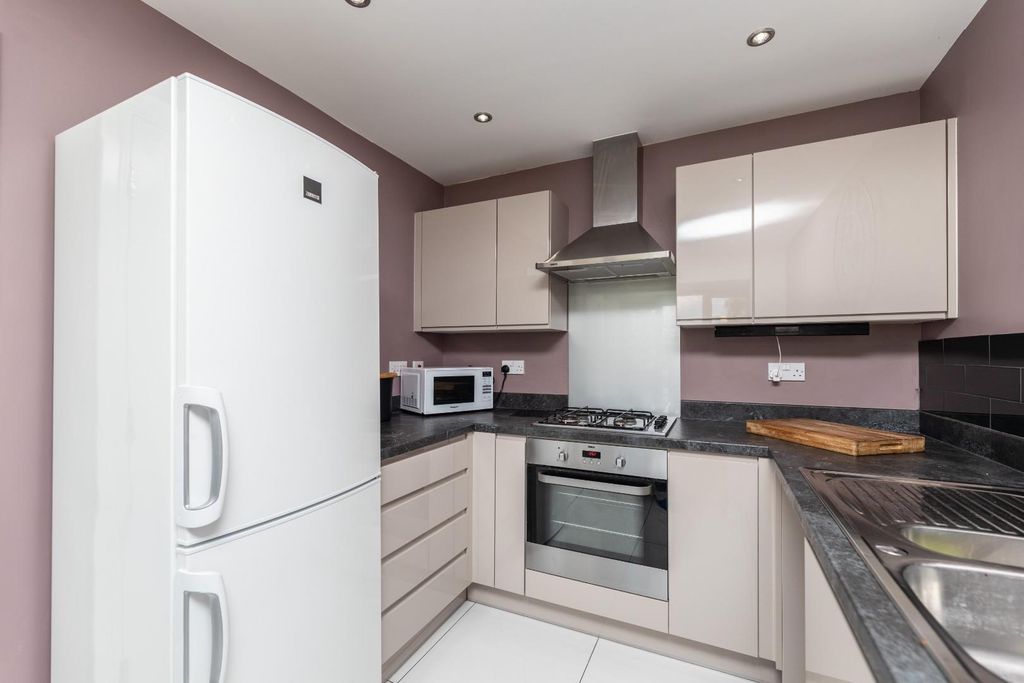 Property photo 3 of 16 Img_6124.Jpg