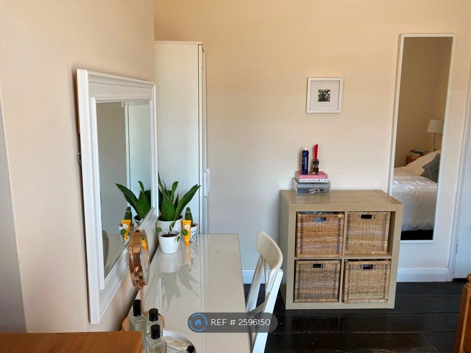 Property photo 3 of 11 Click On Image For Full Picture