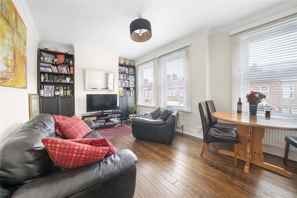 Property photo 1 of 9 Picture No. 05