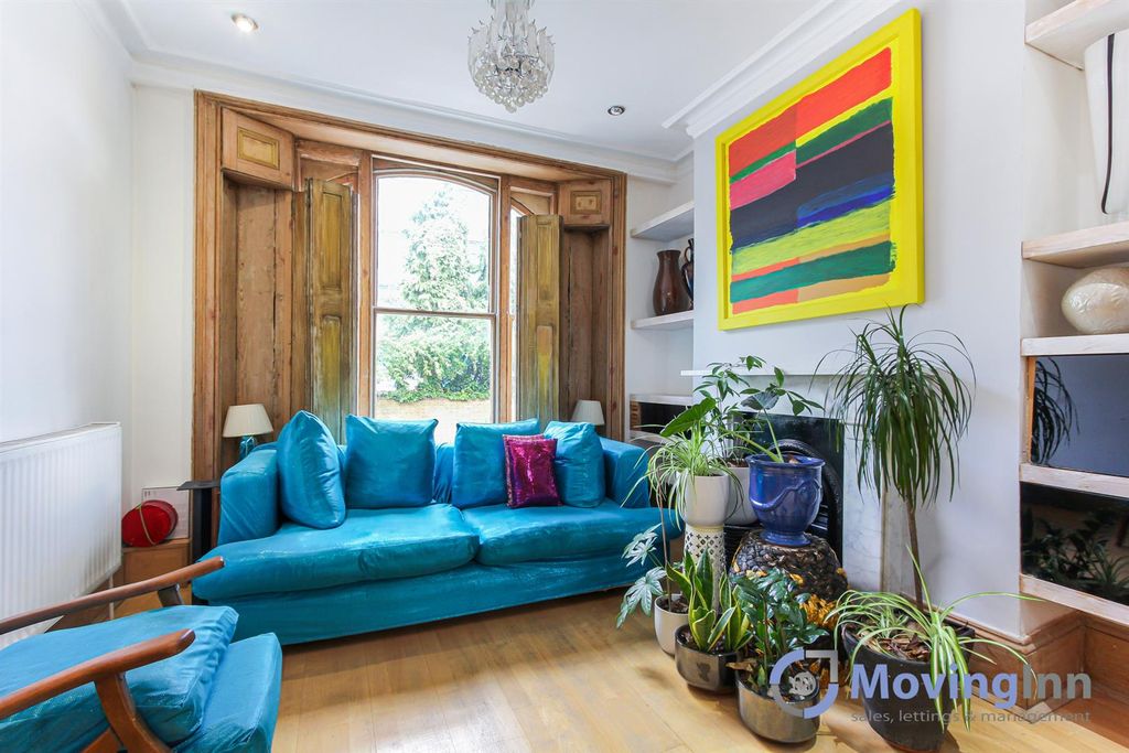 Property photo 2 of 24