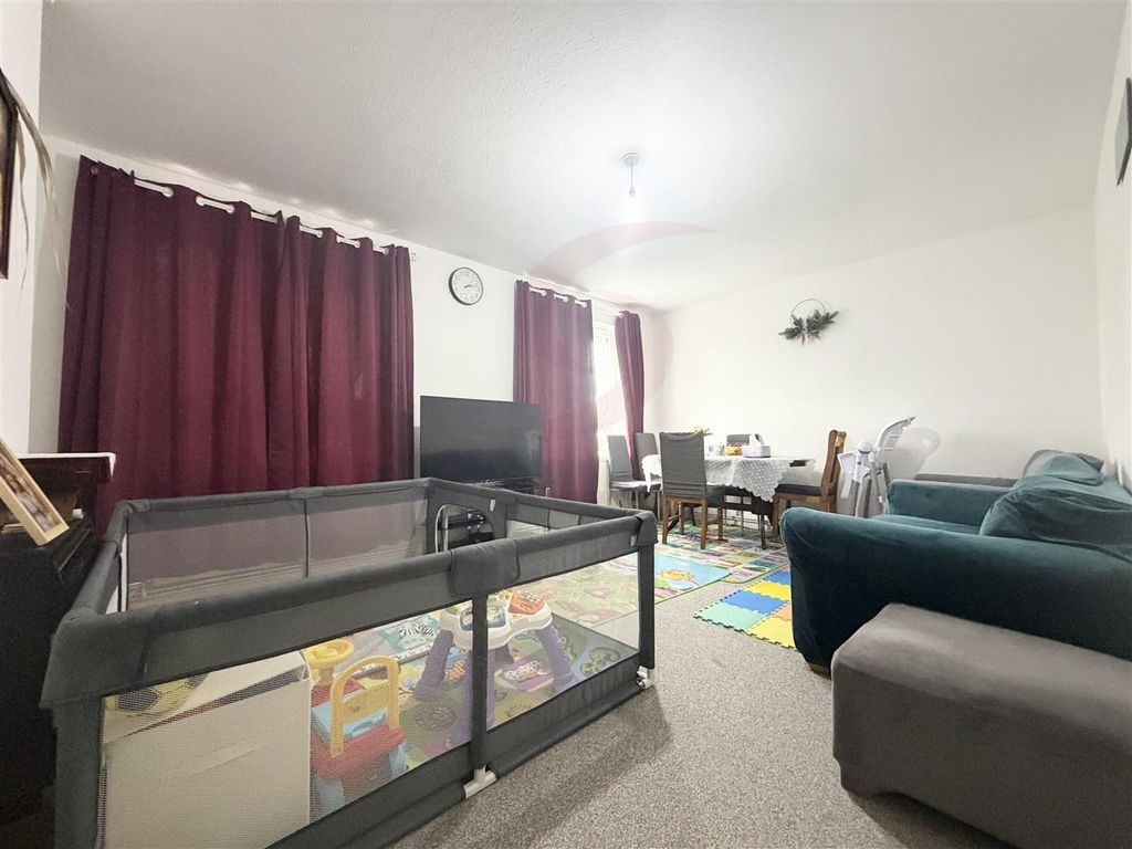 Property photo 3 of 7 Reception Room