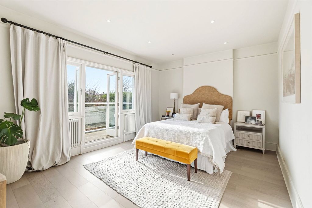 Additional image 10 of 5 bed semi-detached house for salePark Road, Hampton TW12