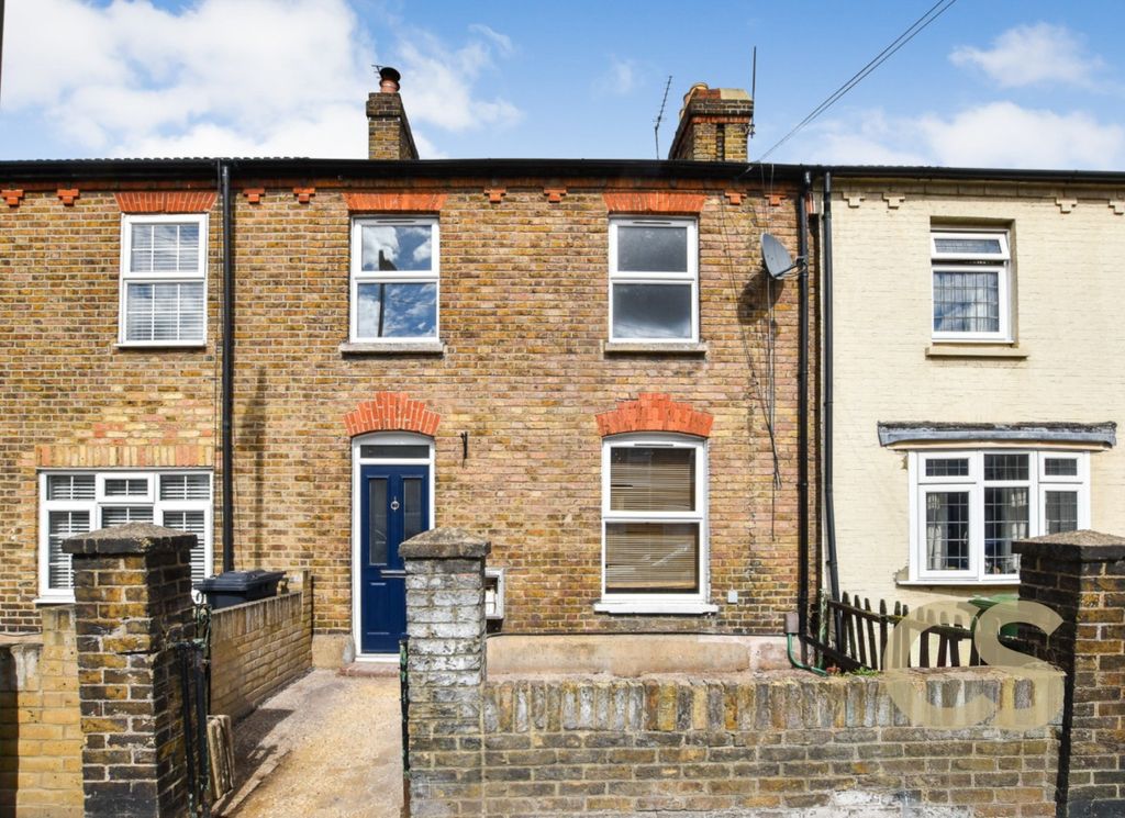 Property photo 1 of 9 4537490