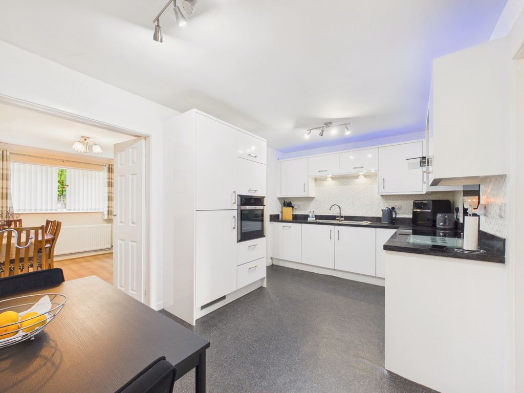 Property photo 1 of 14 5229420