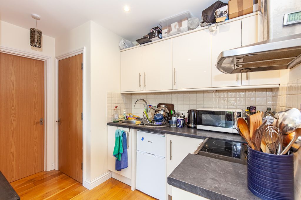 Property photo 3 of 8 Photo 08