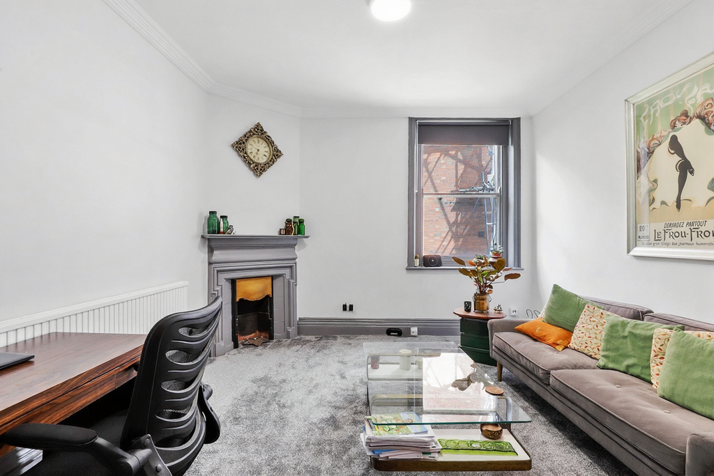 Property photo 2 of 9 Picture No. 03