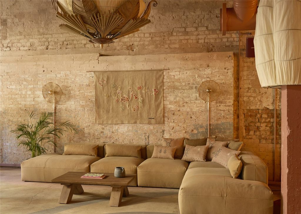 Property photo 3 of 17 Picture No. 06