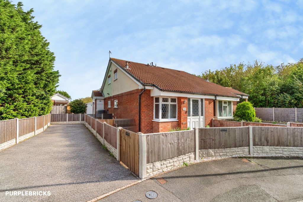 Property photo 2 of 13