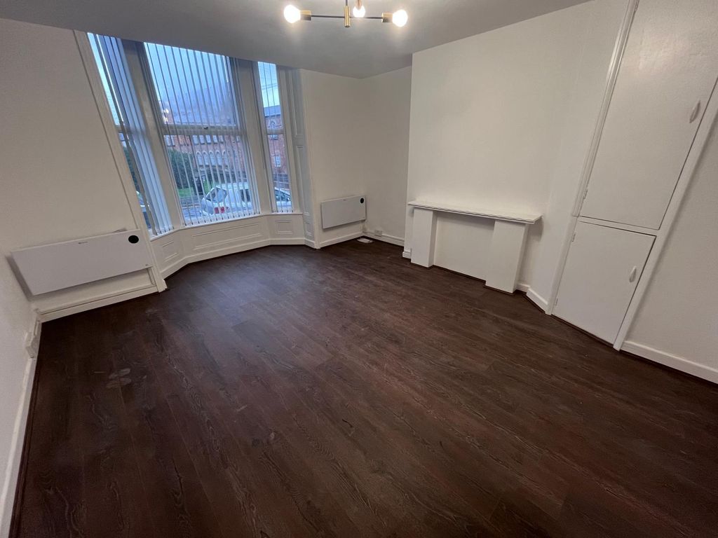 Property photo 2 of 5 Image